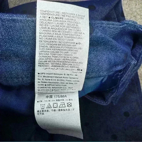 Old Navy Denim Cotton Pixie Pants with Black Polka Dots Size 16 Tall - Picture 7 of 8